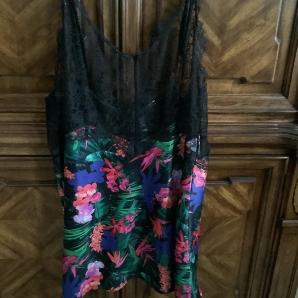 ' Lingerie with Colorful Shortie Slip&Robe w/Lace detail.brand new